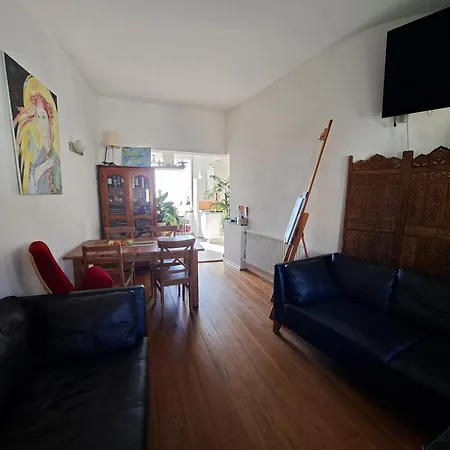 Bed & Breakfast With Splendid View In Montreux Center Veytaux