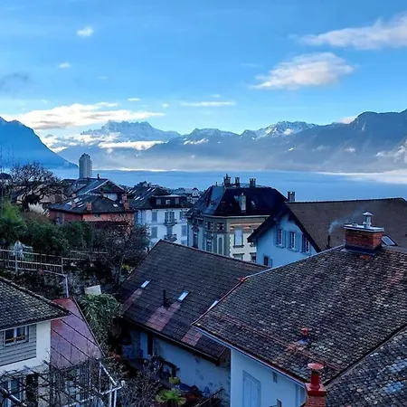 With Splendid View In Montreux Center Bed & Breakfast *