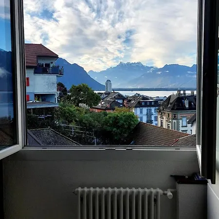 Bed & Breakfast With Splendid View In Montreux Center *