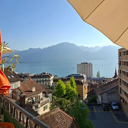 With Splendid View In Montreux Center Veytaux