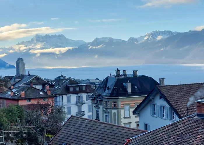 Frühstückspension With Splendid View In Montreux Center *